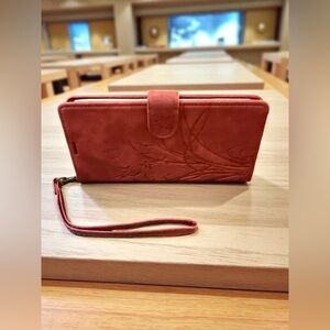 NWOT Elegant Red Embossed Women's Flower Faux Leather Flip Wallet IPhone Case